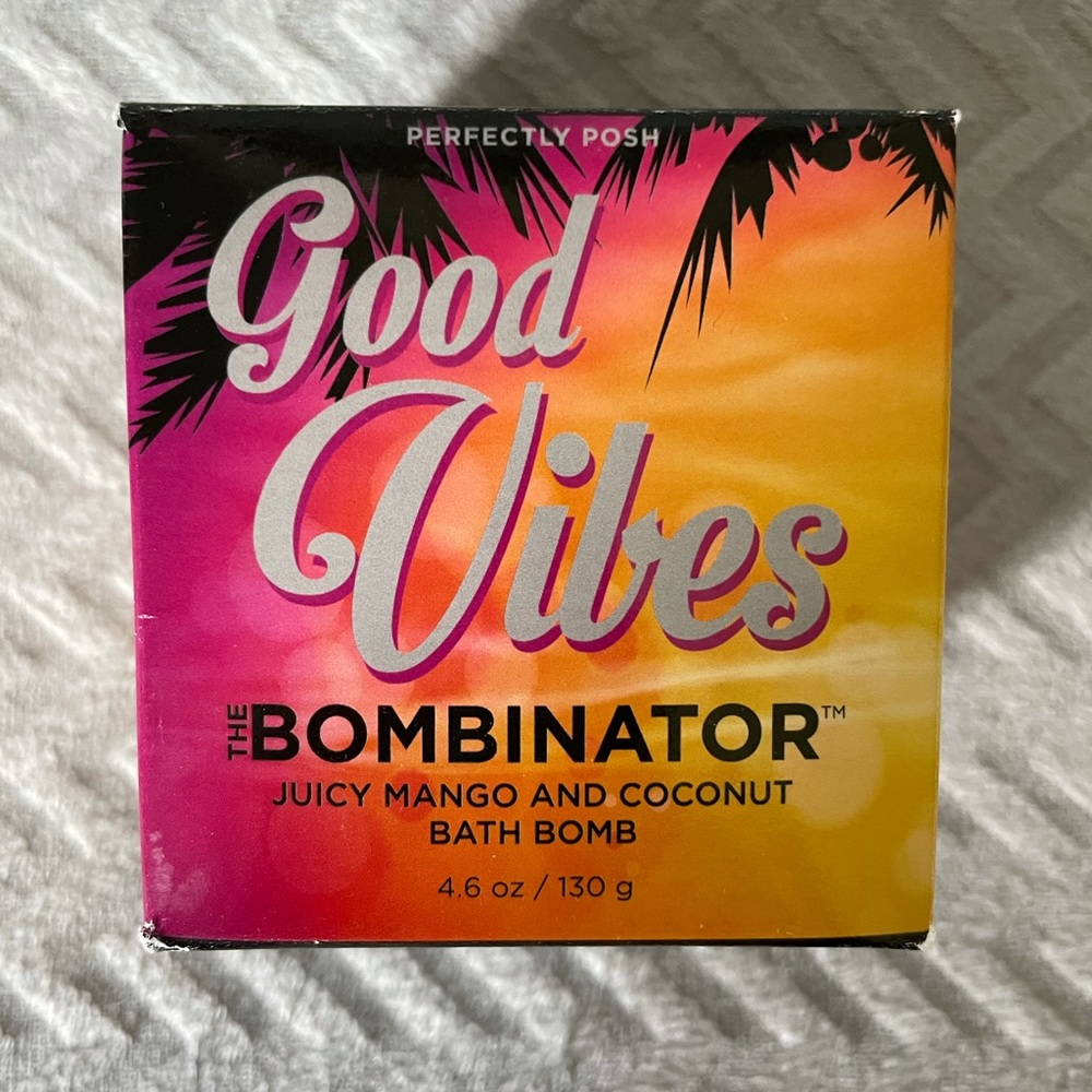 Perfectly Posh Good Vibes Bath Bomb